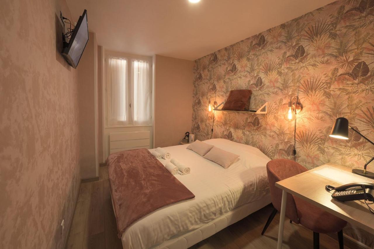 Poncin Hotel De La Croisee מראה חיצוני תמונה